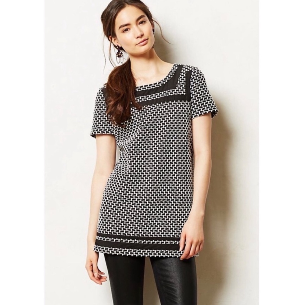 Anthropologie Postmark Mod Twiggy Black White Mini
